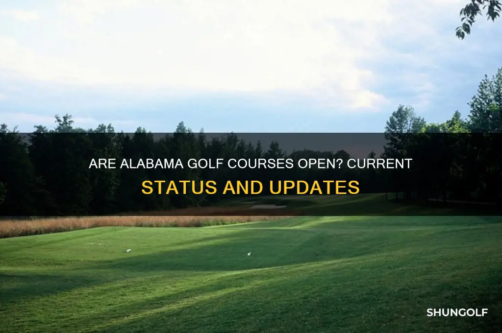 are golf courses still open in alabama
