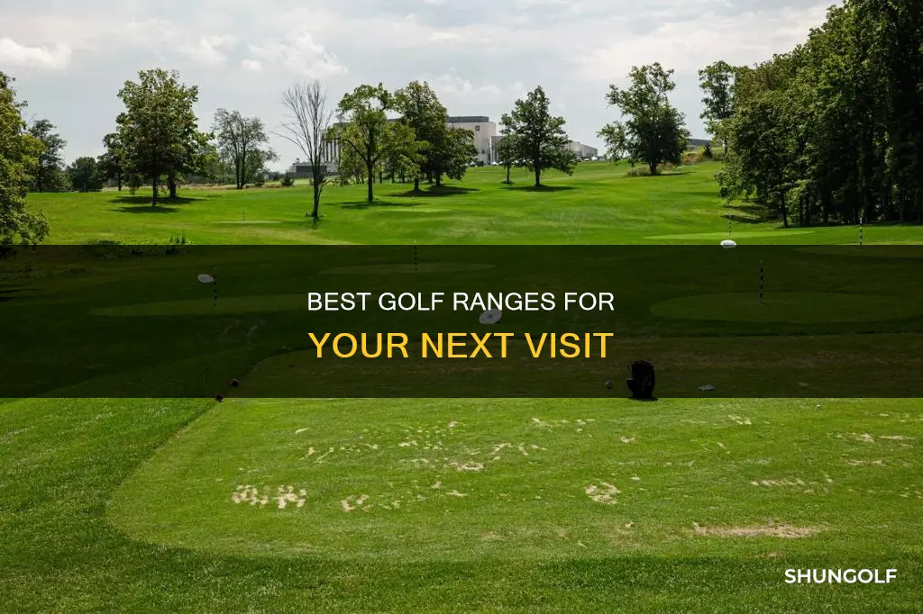 are there any golf ranges or