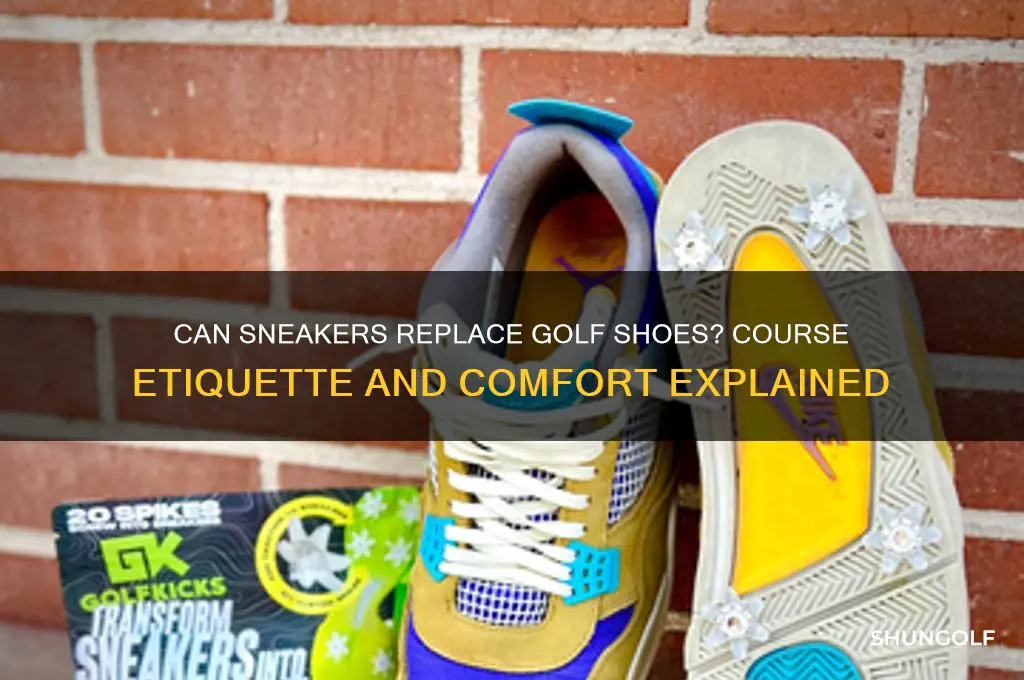 can you wear sneakers on a golf course