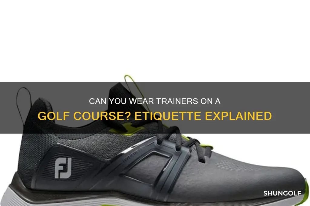 can you wear trainers on a golf course