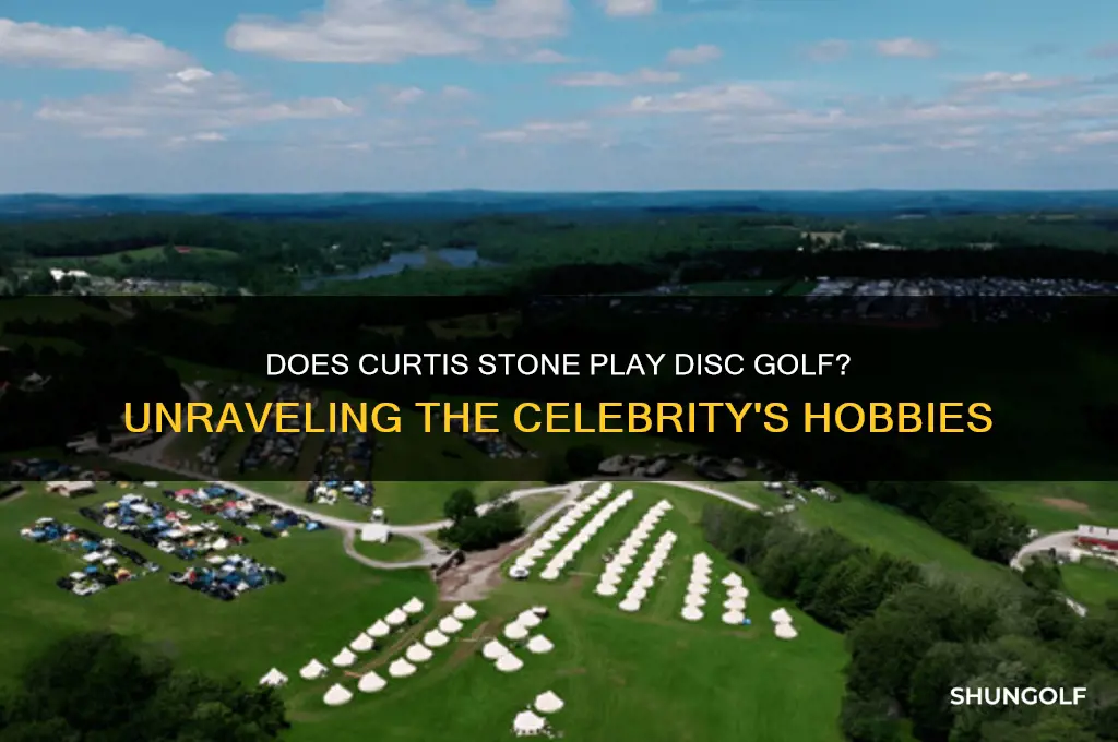 does curtis stone play disc golf