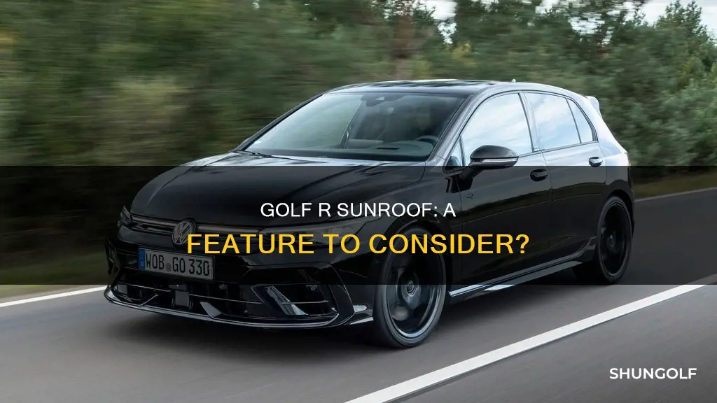 does golf r have sunroof