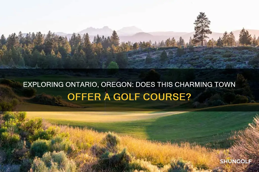 does ontario oregon have a golf course