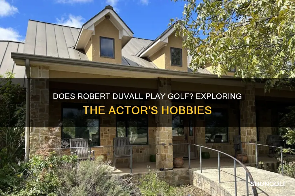 does robert duval play golf