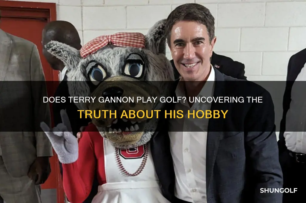 does terry gannon play golf