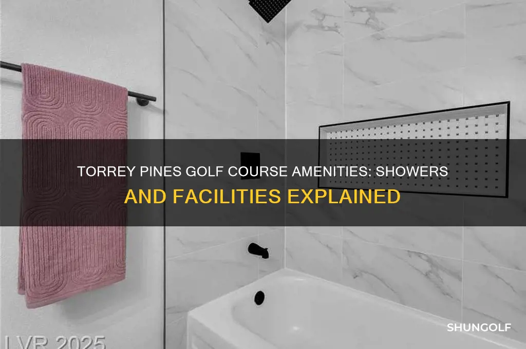 does torrey pines golf course have showers