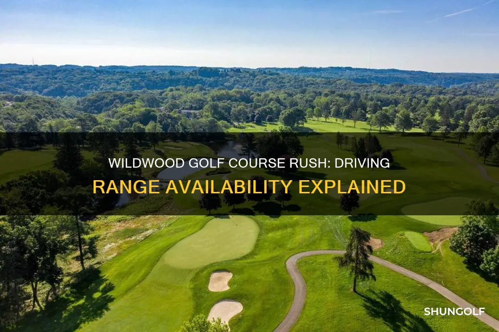 does wildwood golf course in rush have a driving range