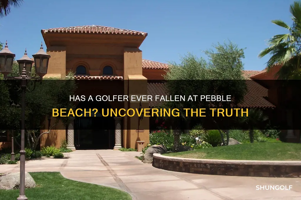 has a golfer ever fallen pebble beach