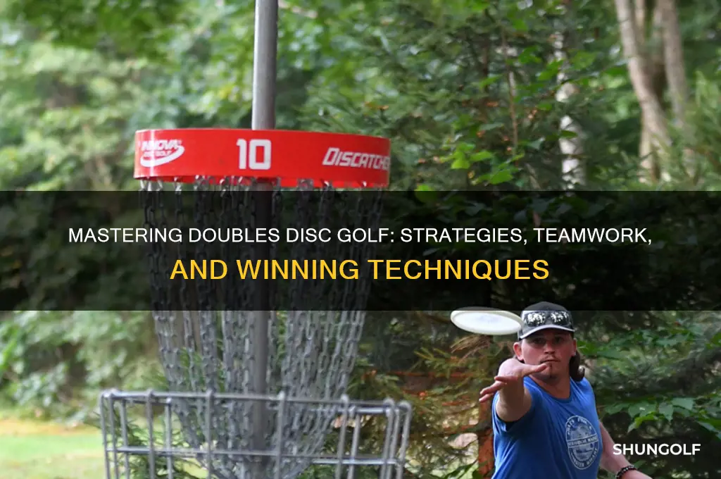how do you play doubles in disc golf