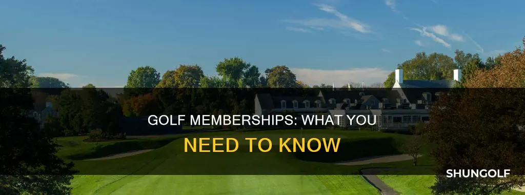 how does a golf membership work