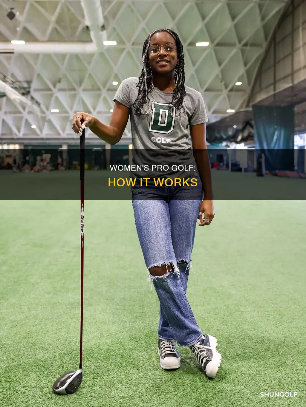 how does women pro golf work