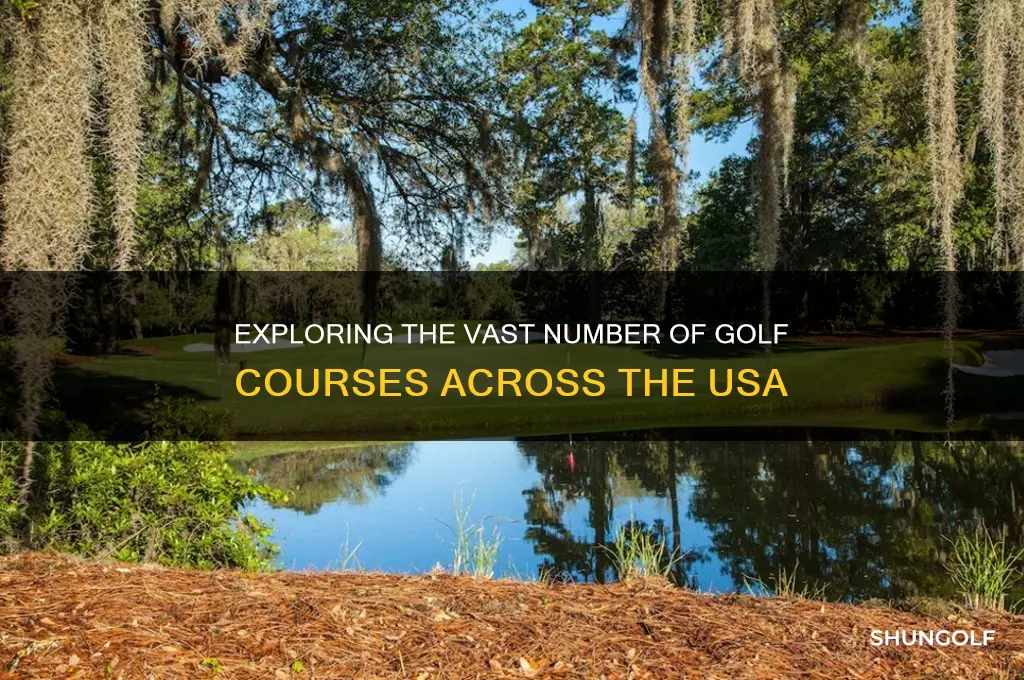 how many golf courses are in the usa