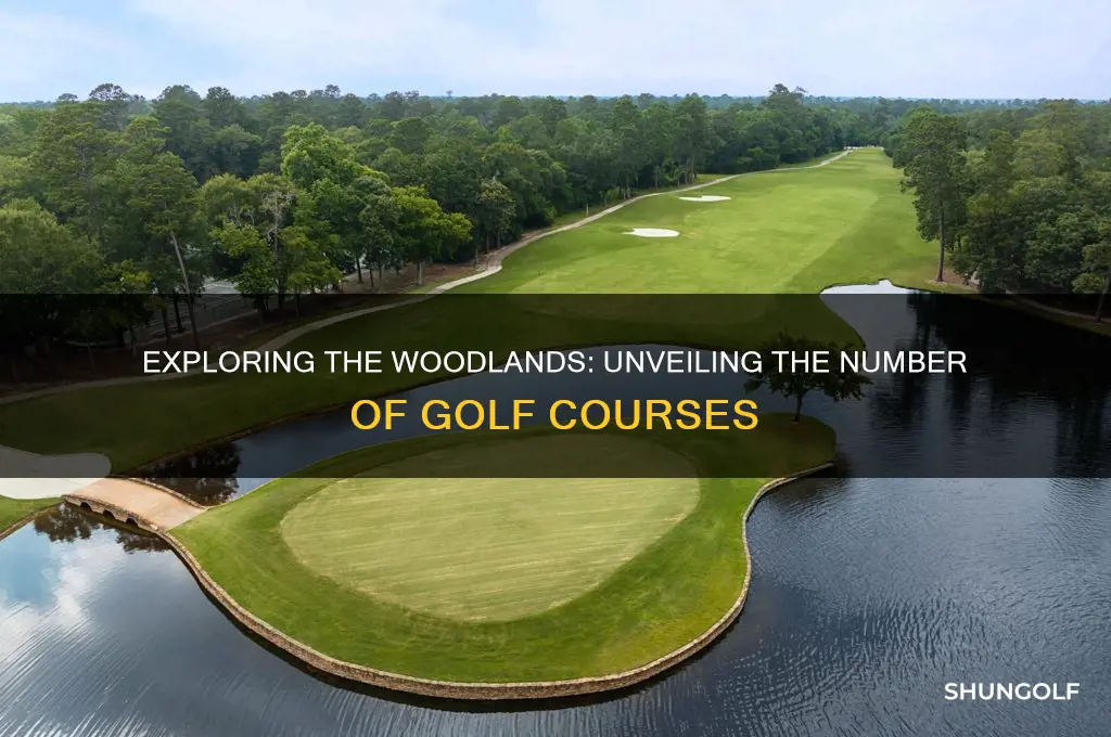 how many golf courses are in the woodlands