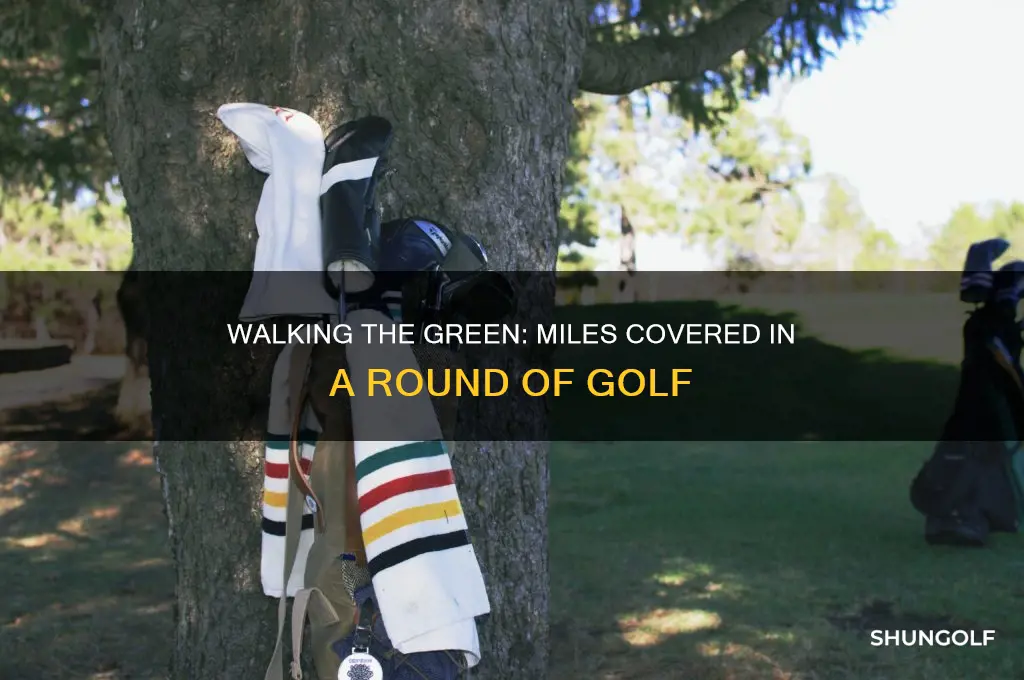 how many miles walked in a round of golf