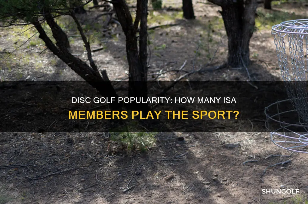 how many people in isa play disc golf