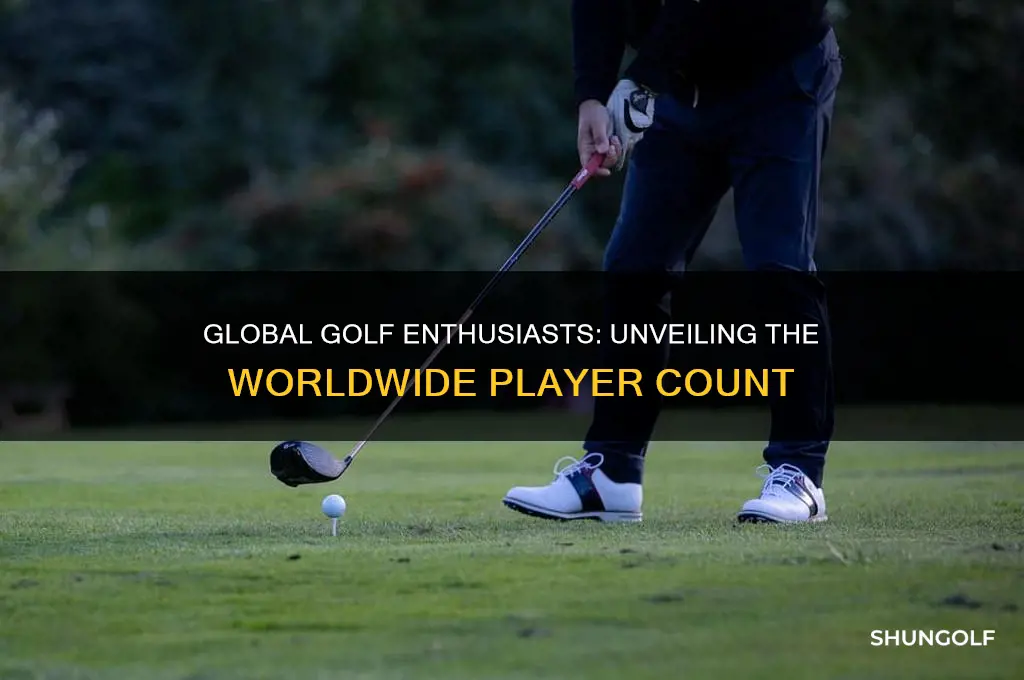 how many people play golf in the world
