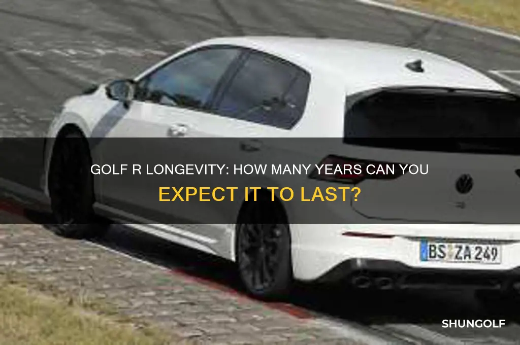 how many years do golf r