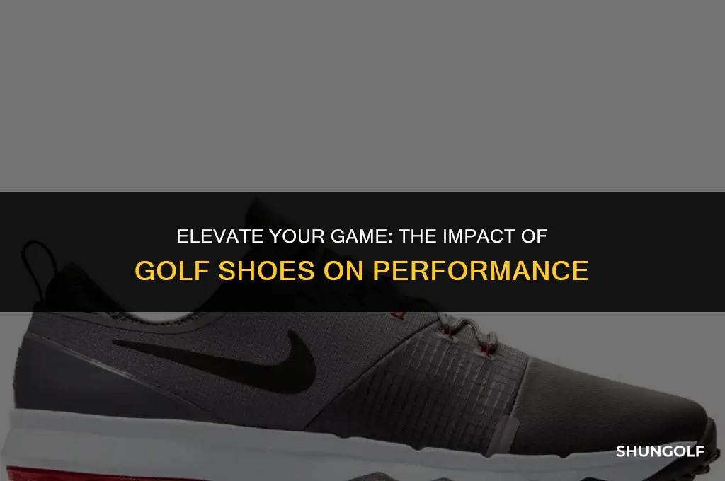how much of a difference do golf shoes make