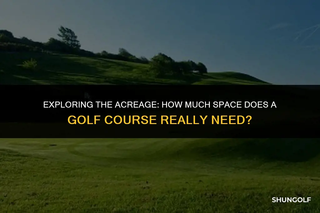 how much space does a golf couse take up