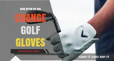 Optimal Golf Glove Replacement: Frequency and Tips for Maximum Performance