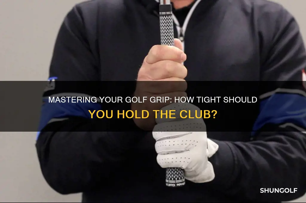 how tight hold golf club