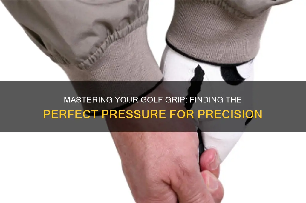 how tightly to grip a golf club