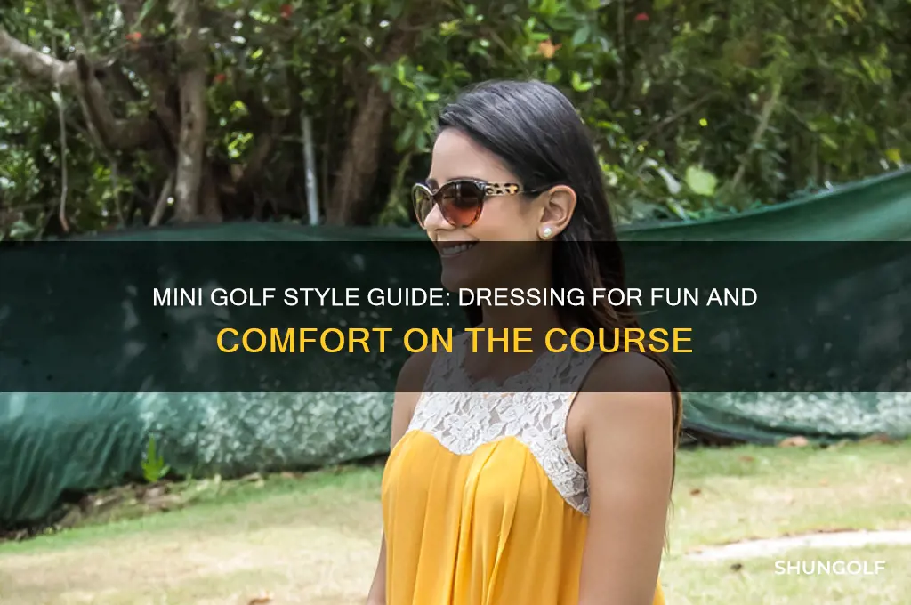 how to dress for a mini golf course