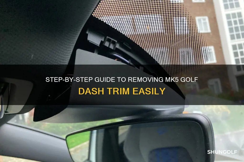 how to remove mk5 golf dash trim