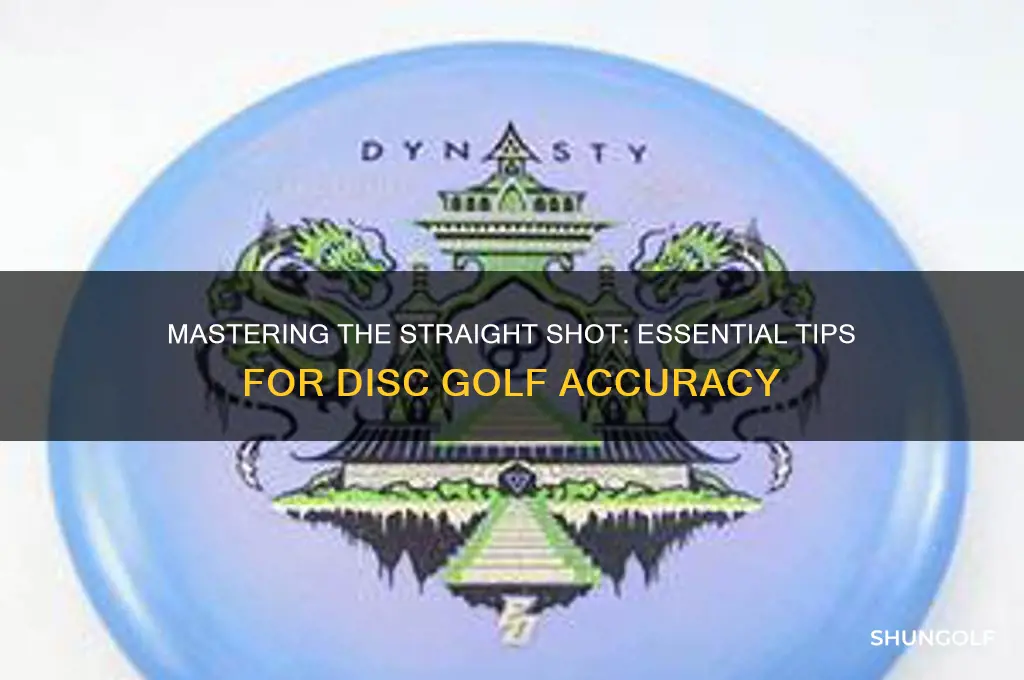 how to throw a disk golf straight