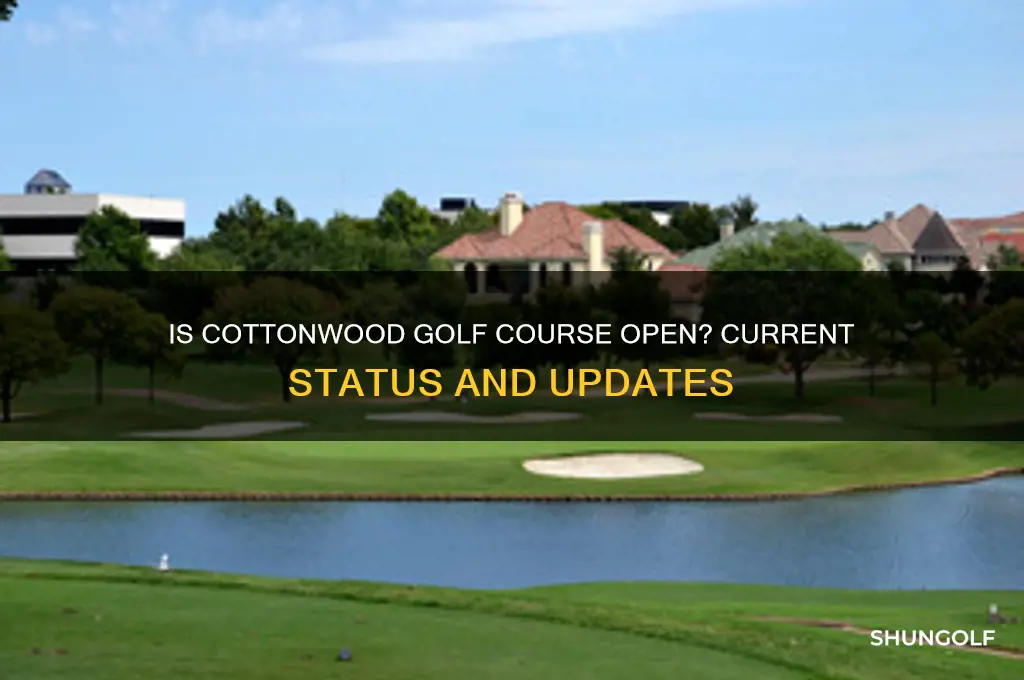 is cottonwood golf course open