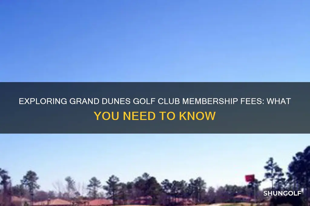 is golf club fee at grand dunes
