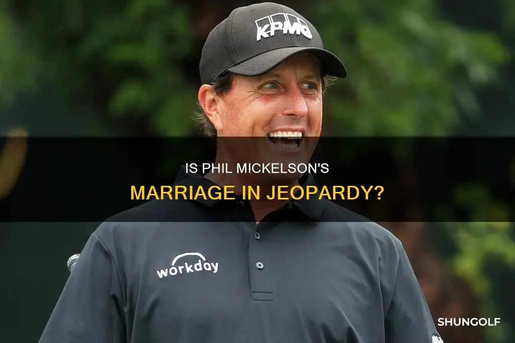 is golfer phil mickelson divorced