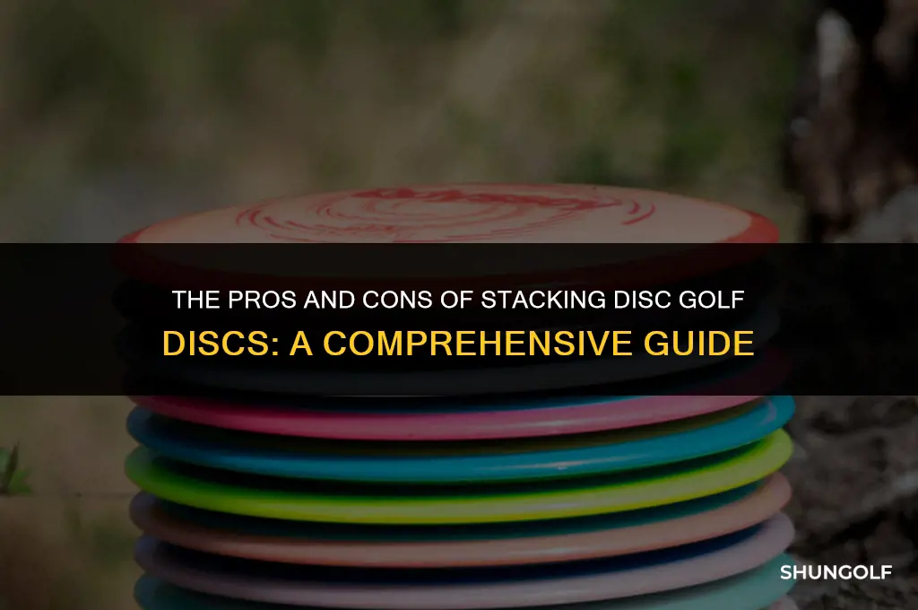 is it bad to store disc golf discs stacked