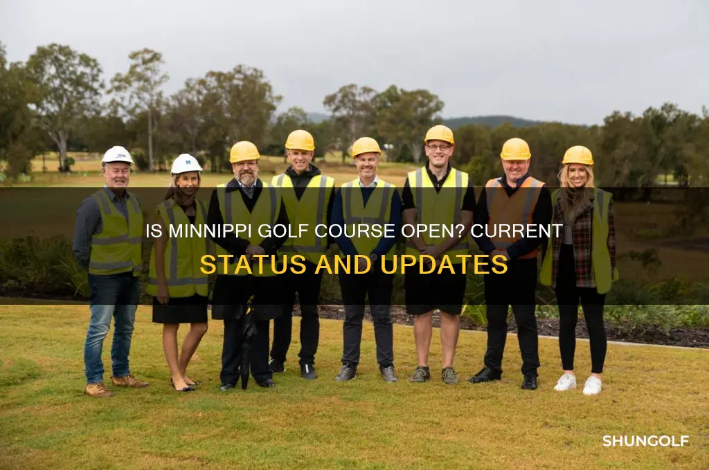 is minnippi golf course open