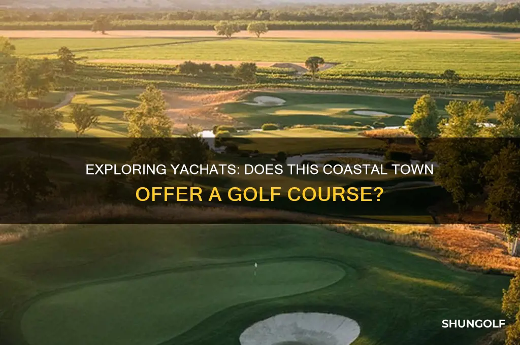 is there a golf course in yachats