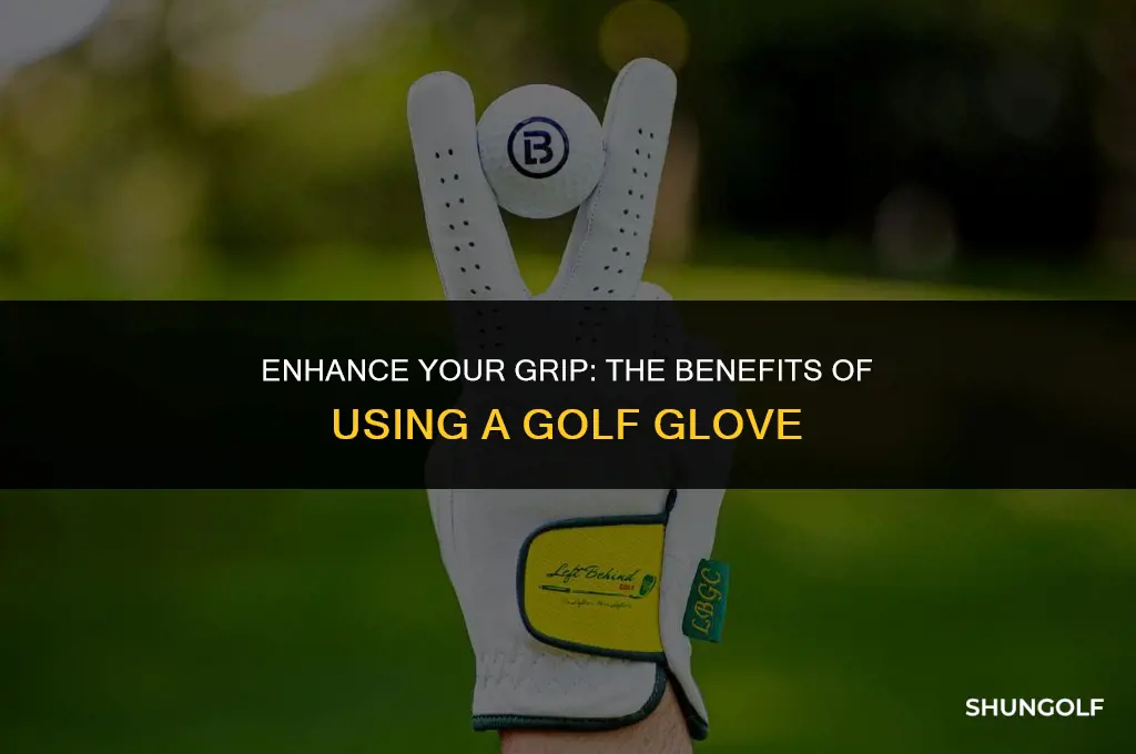 should i use a golf glove