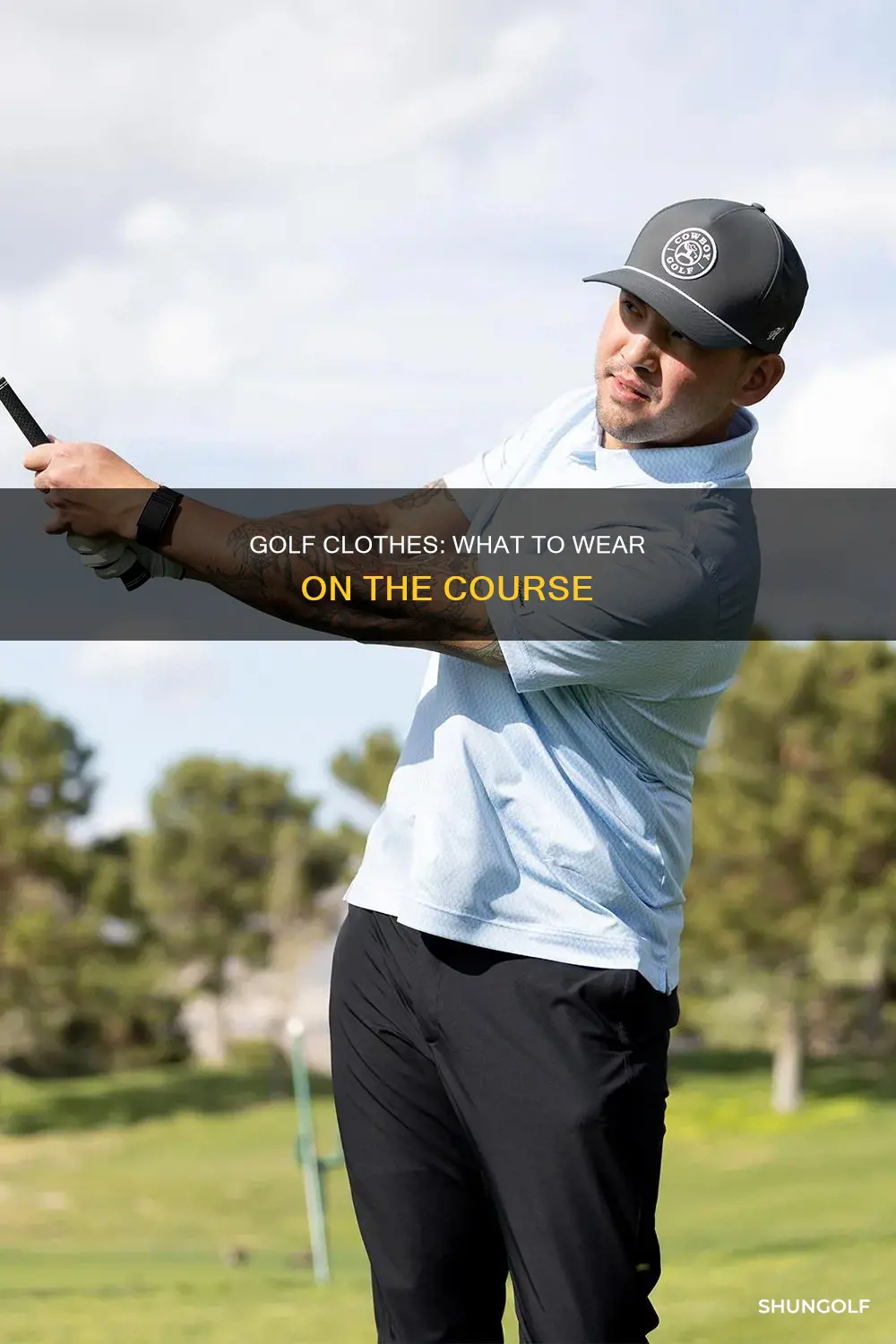 what are golf clothes