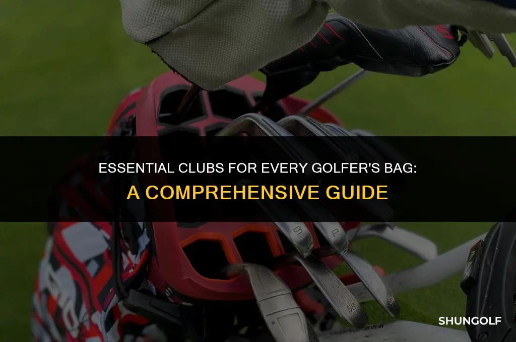 what cluns should a golf bag have