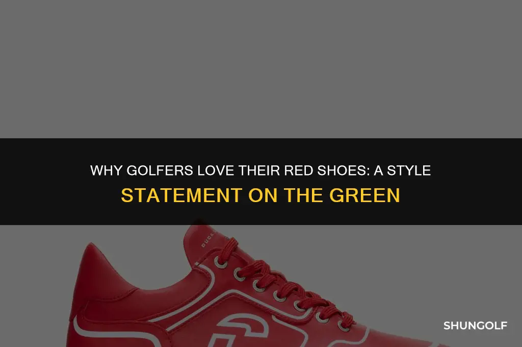 what golf wears red shoes