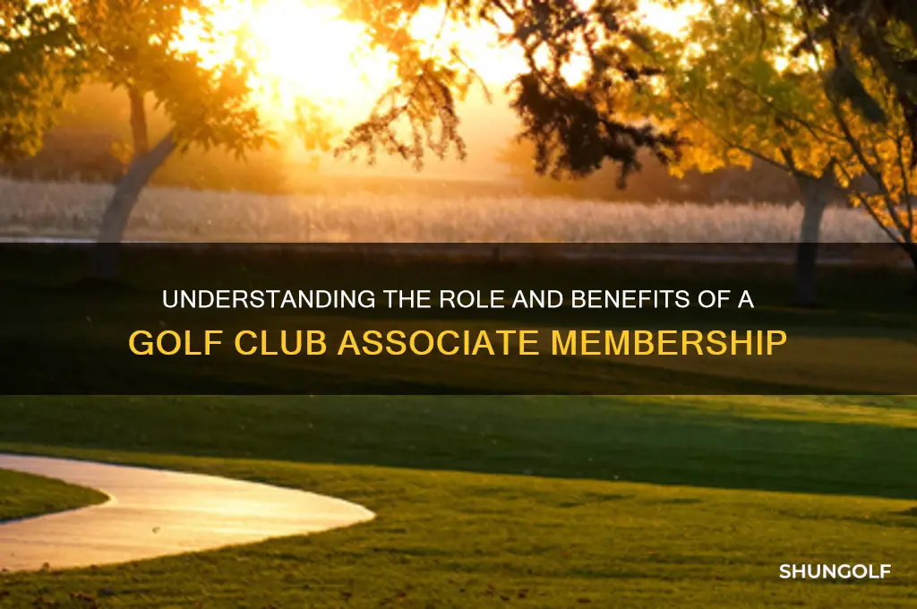 what is an associate member of a golf club
