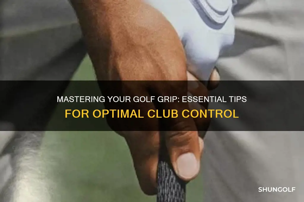 what should my grip look like on golf clubs
