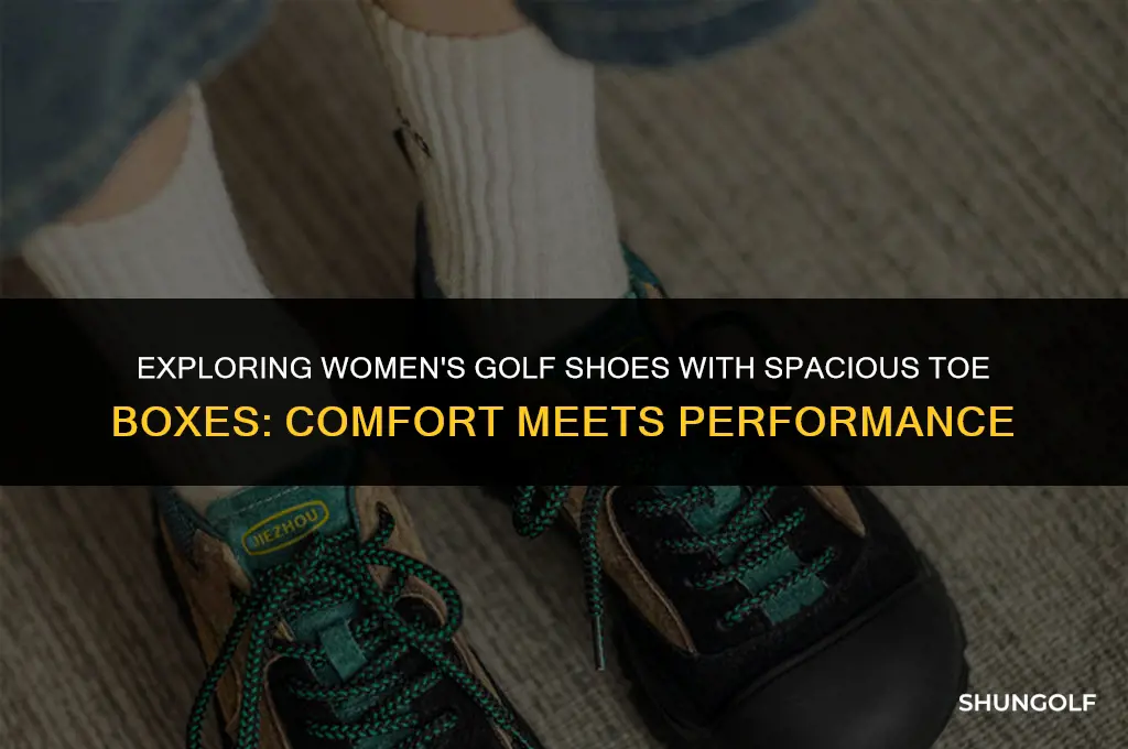 what womens golf shoes have a wide toe box shoes