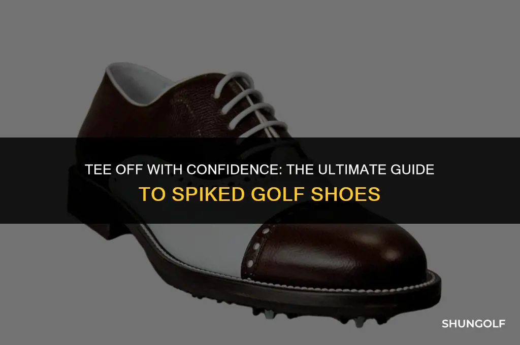when to wear spiked golf shoes