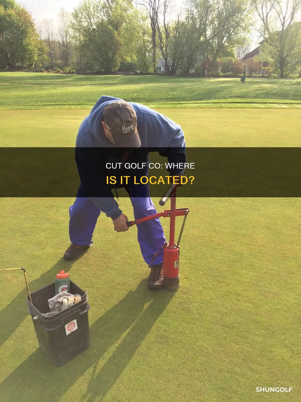 where is cut golf co located