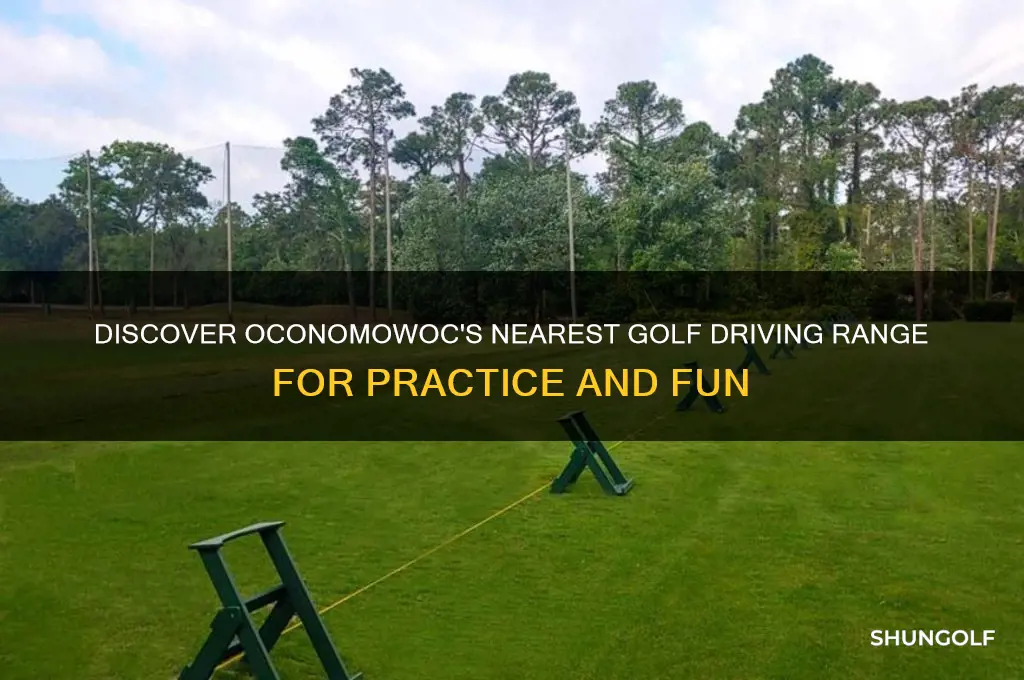 where is the closest golf driving range in oconomowoc