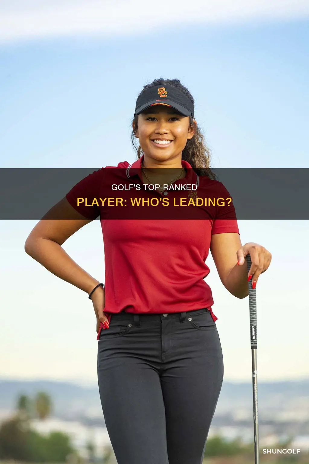 who is number 1 in golf