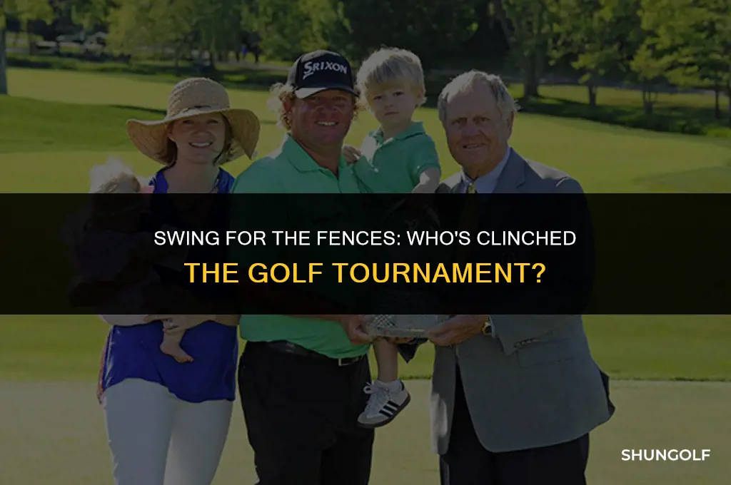 who winning the golf tournament