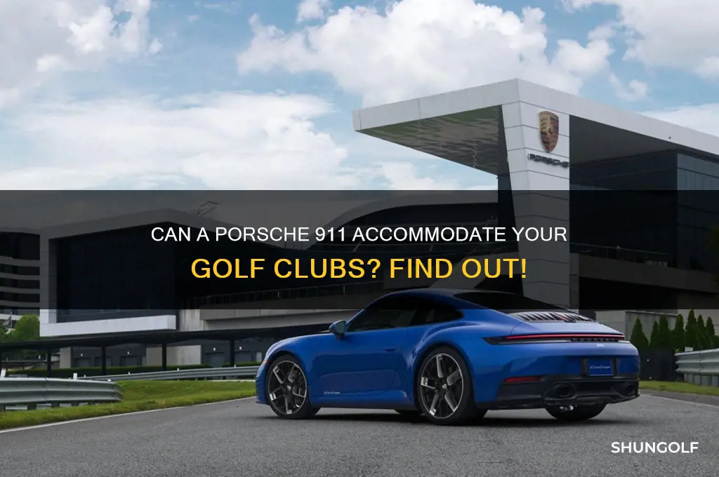 will a set of golf clubs fit in a 911