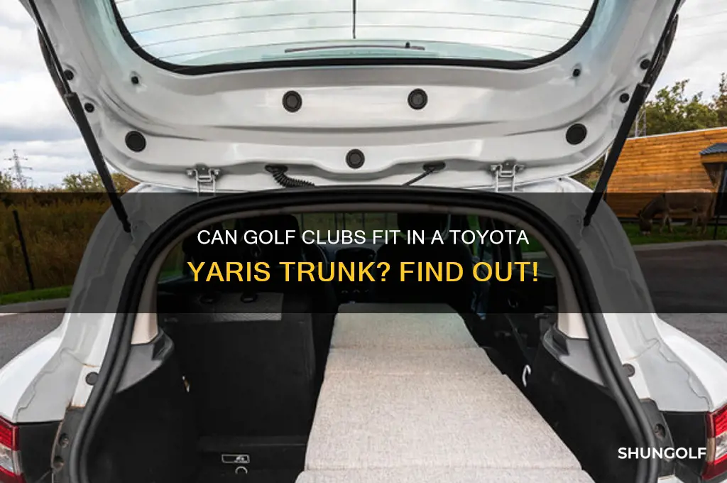 will golf clubs fit in the trunk of a yaris